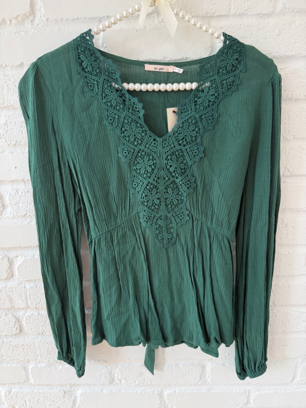 Francesca's Collections Forest Green Lace-Trim V-Neck Blouse